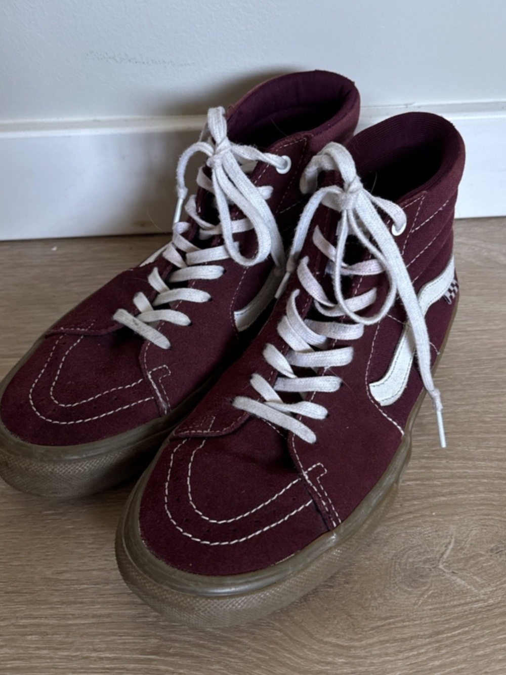 Vans Men's Skate SK8-Hi Port Gum Sneakers | Burgundy | Size 9.5